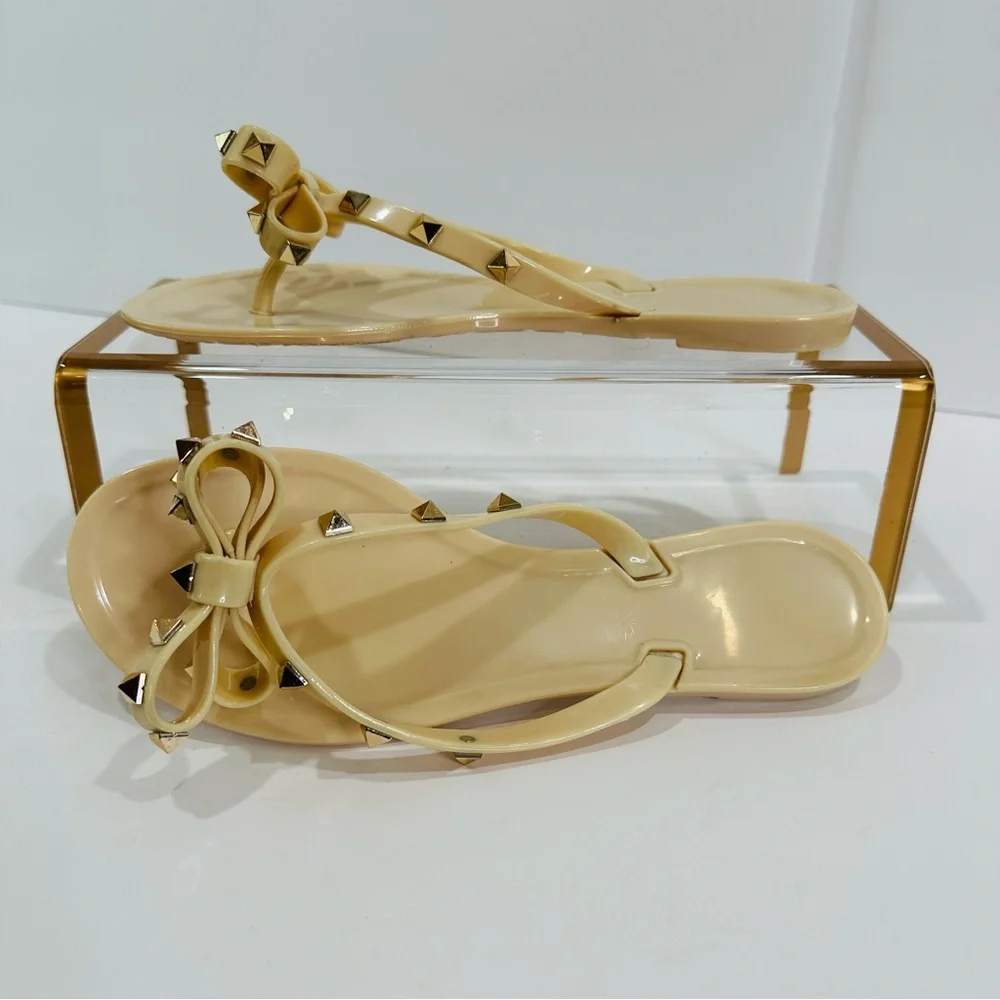Italian Cream Jelly Sandals Gold Stud Embellished Size 9